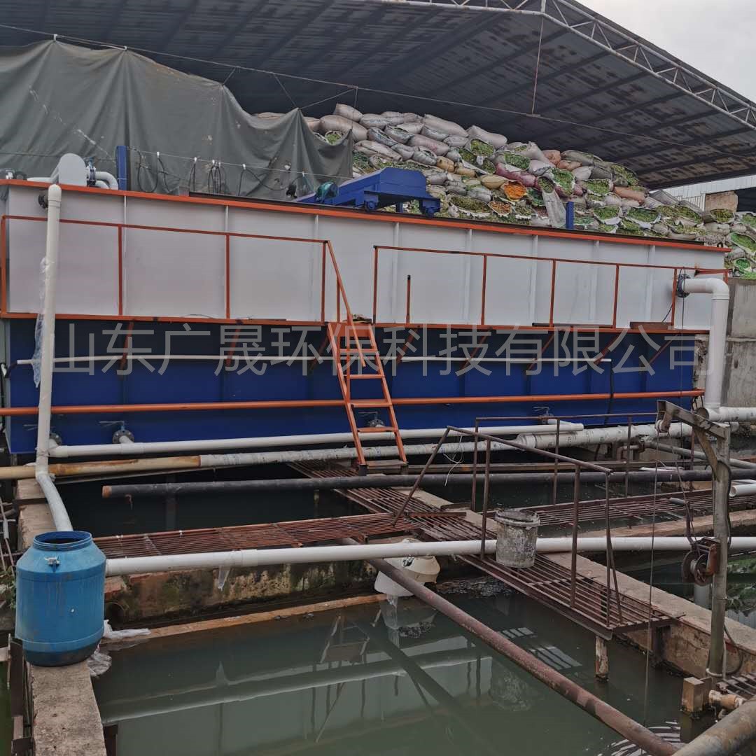 蓝白色气浮机现场 (3).jpg